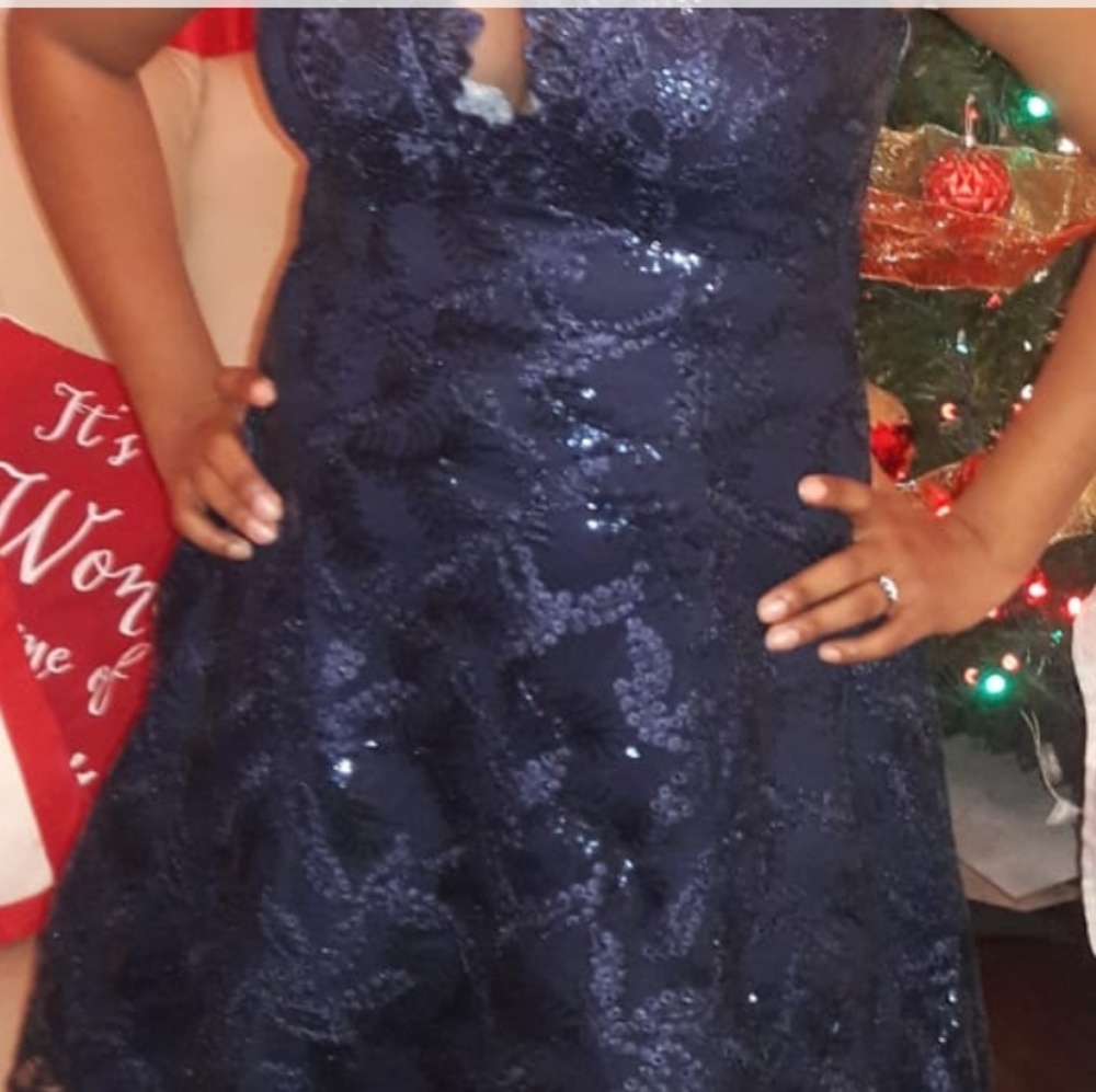 MORGAN & co.  Elegant with lace and sequense drees